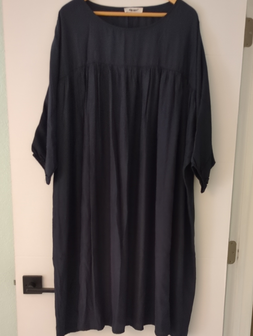 Jian Ruyi Women's Navy Silky Feel Fabric Relaxed Fit Lagenlook Dress One Sz